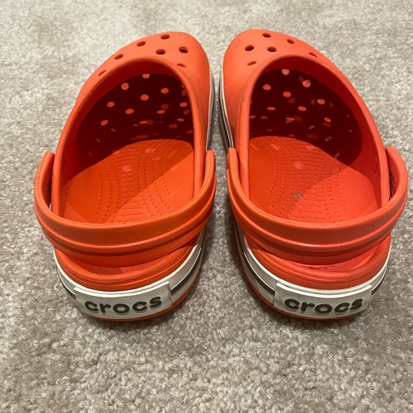 Orange Crocs - Picture 4 of 5